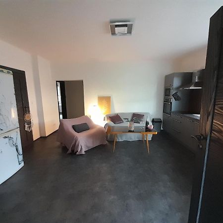 Apartman Devade Se Dvema Loznicemi A Wifi Pripojenim Trutnov Kültér fotó